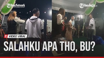 BIDUAN DIPUKUL EMAK-EMAK DI ATAS PANGGUNG