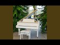 WHITE PIANO 