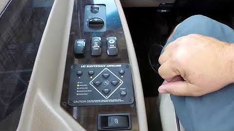 RV Auto Leveling before putting Slides out