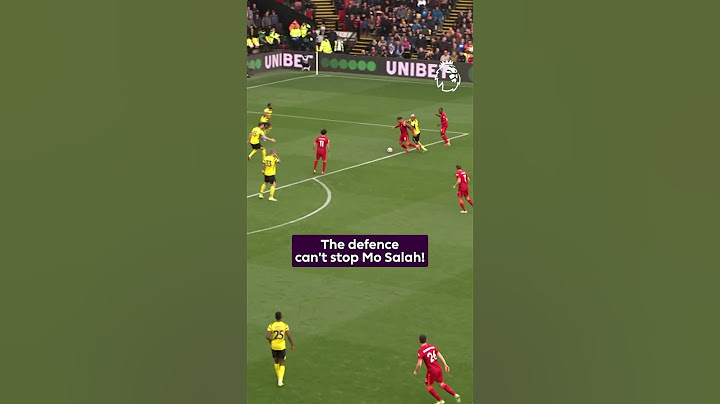 Mo Salah Leaves the Defenders Helpless!