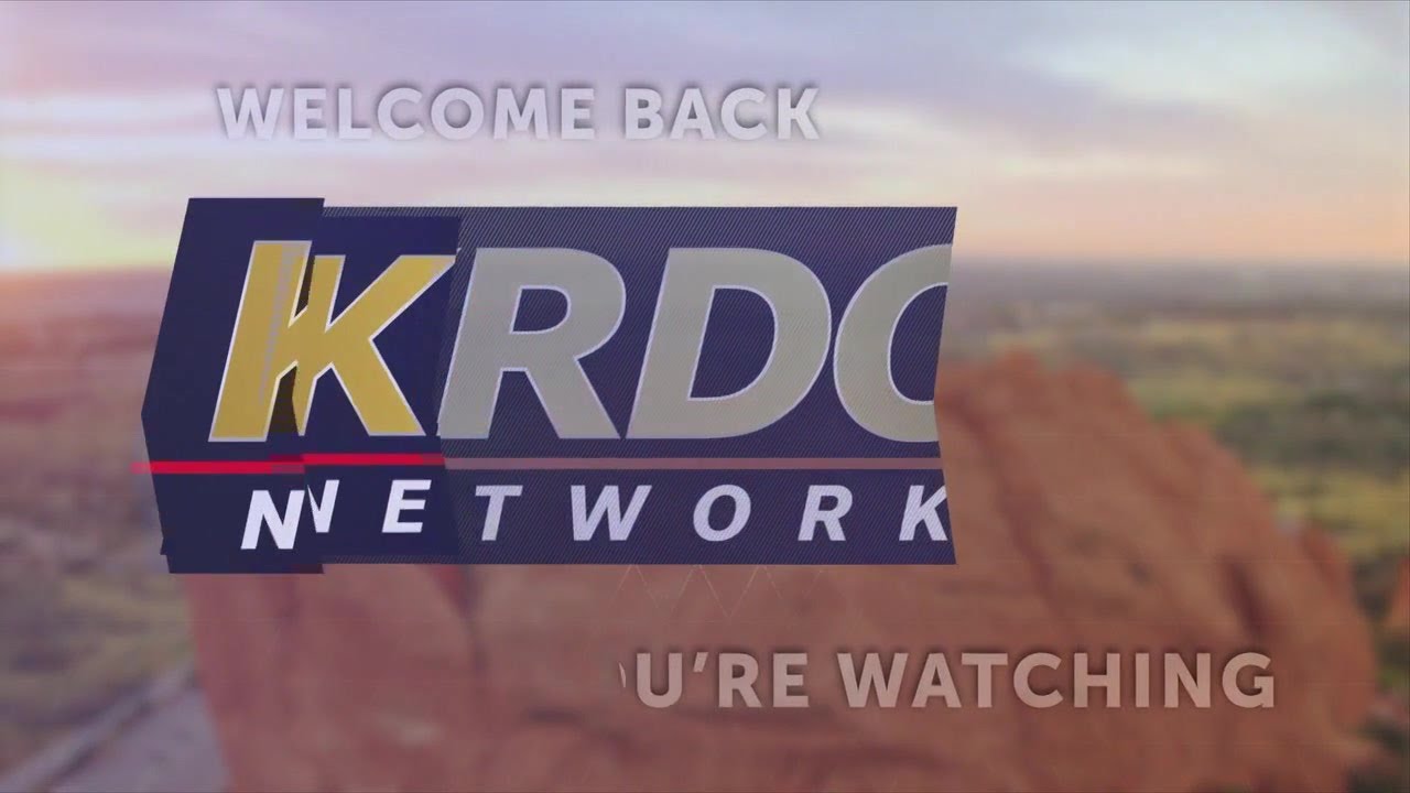 The School Buzz: D11 teacher uses 'mini society' project to teach 4th-graders economics