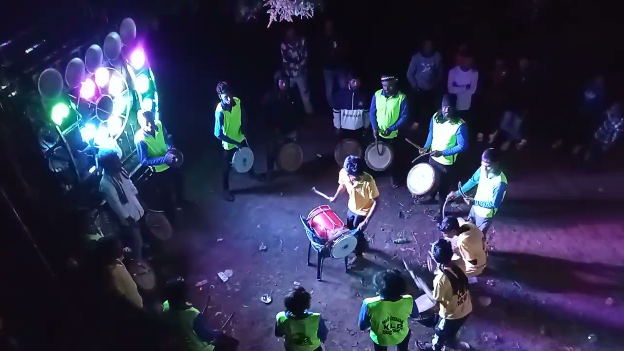 # Maa Patrani # Khaladi # band party # khemta # marriage function....💥💥💫💫