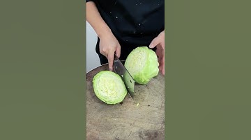 Perfect cabbage cutting trick . Chinese style . #shrots #vairalvideo #chefsufiyan