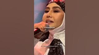 ELLA   'berlayar tak bertepian '