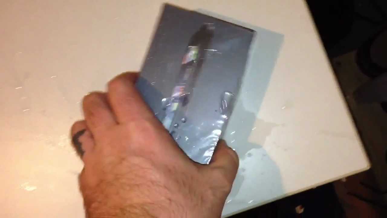 iPhone 5 water damage *fix* - YouTube