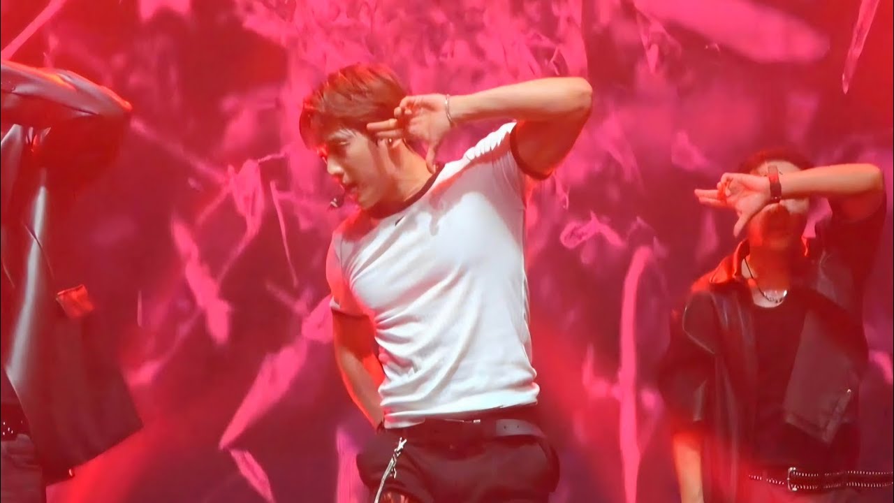 260116 LEE MINHYUK(HUTA)CONCERT [𝐇𝐎𝐎𝐊-𝐖𝐇𝐎:𝐊𝐈𝐍𝐆] IN BANGKOK BOOM #비투비 #BTOB #이민혁 #LEEMINHYUK #HUTA