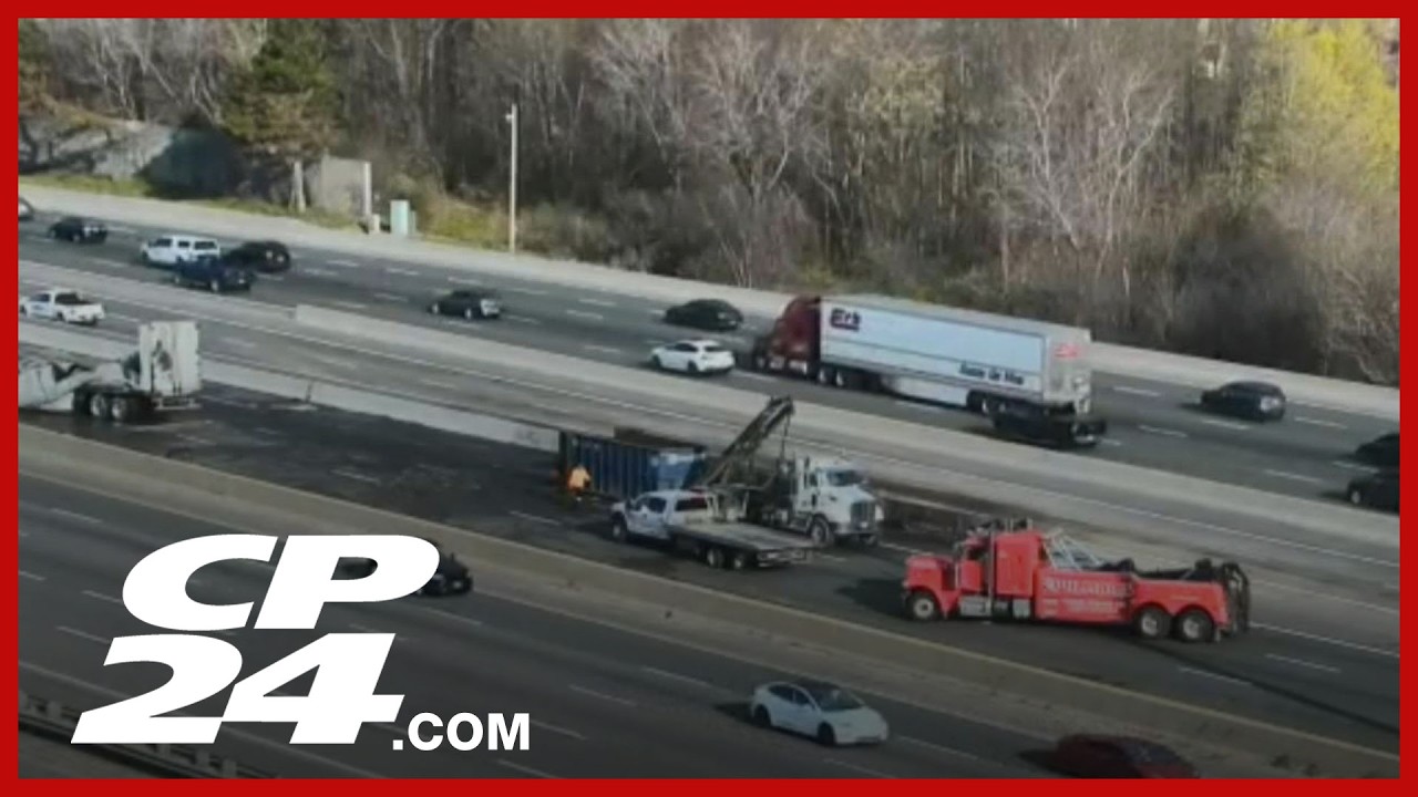 Tractor-trailer catches fire on Highway 401 in Scarborough - YouTube