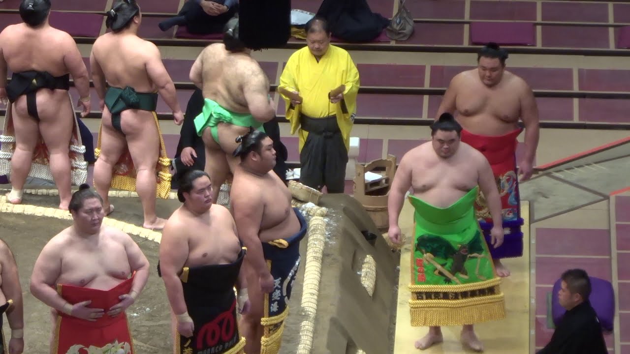 Grand Sumo Tournament November 2020] First day makuuchi dohyo-iri