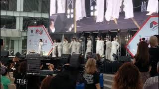[19.08.2023] Sakurazaka46 - Buddies (LIVE at JAPAN EXPO MALAYSIA 2023, Pavilion Bukit Jalil)