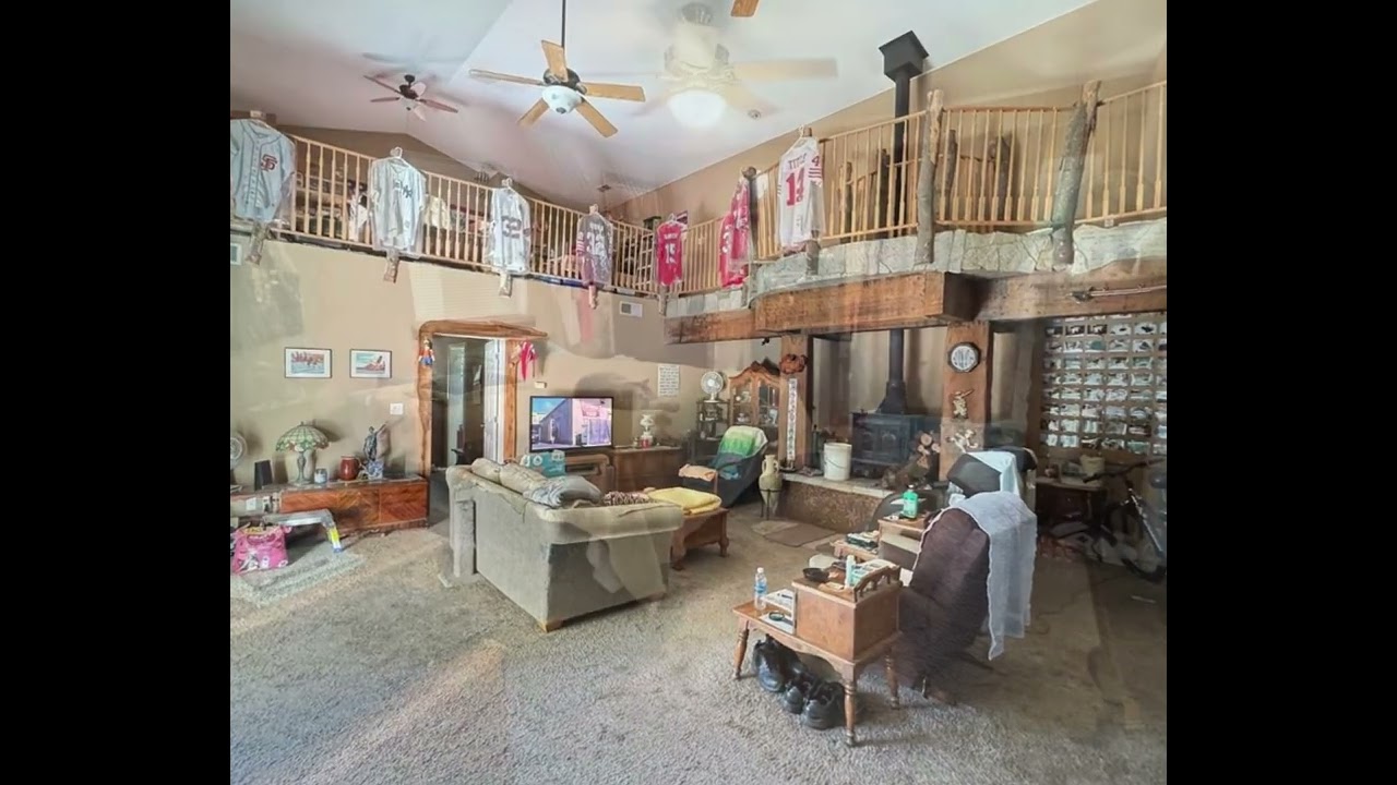 House for Sale in Yokuts Valley, CA