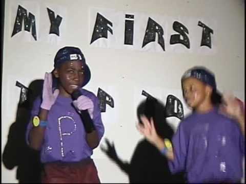PS22 Chorus "PURPLE PEOPLE EATER" Sheb Wooley