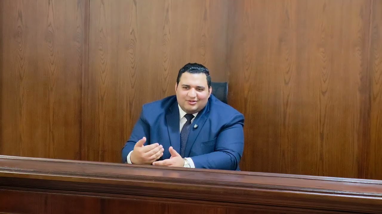 Как выступает адвокат?