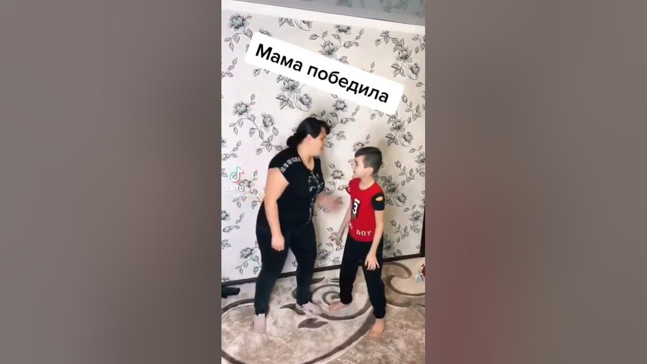 МАМА ПУКНУЛА НА СЫНА😭😅😂🤣СМЕЮСЬ 10 ЧАСОВ🤣😂😭😅 - YouTube