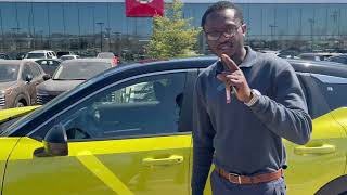 2026 Nissan Kicks SV 2T Yellow/Black