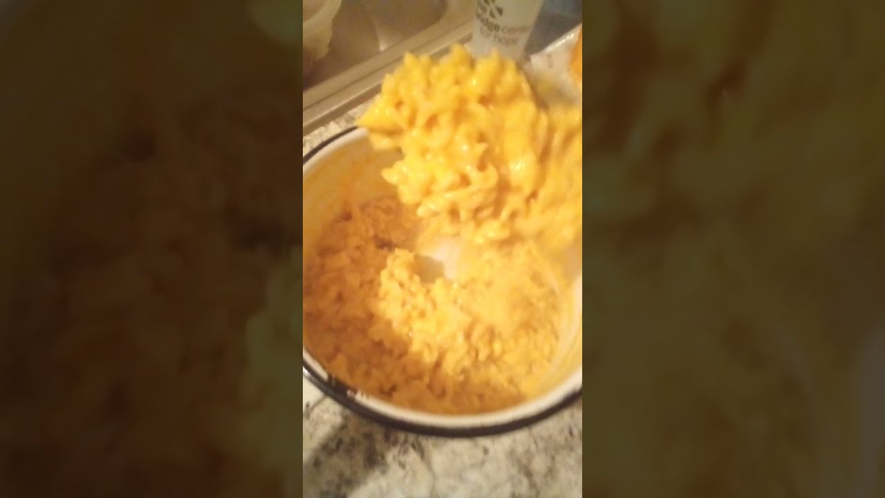 Spiral Mac And Cheese With A Little Extra Shredded Cheese YouTube Spiral Mac And Cheese With A Little Extra Shredded Cheese YouTube