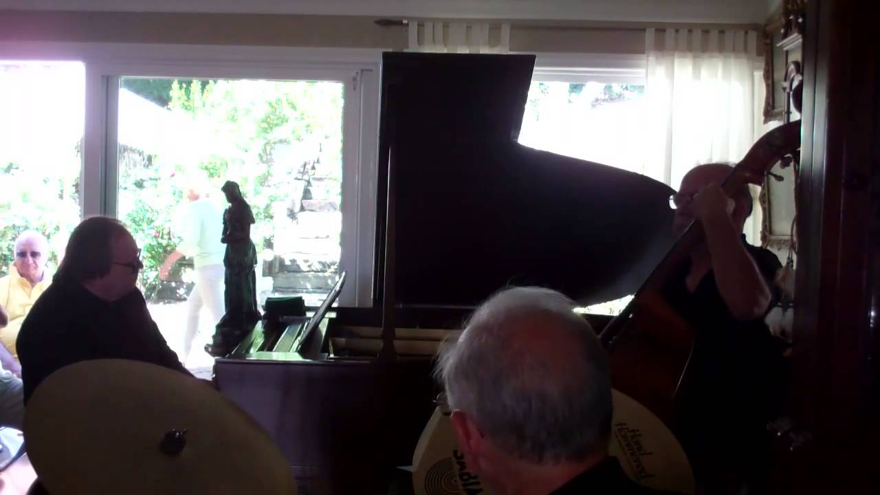 Black Orpheus _ Carl Rigoli Trio.mp4 - YouTube