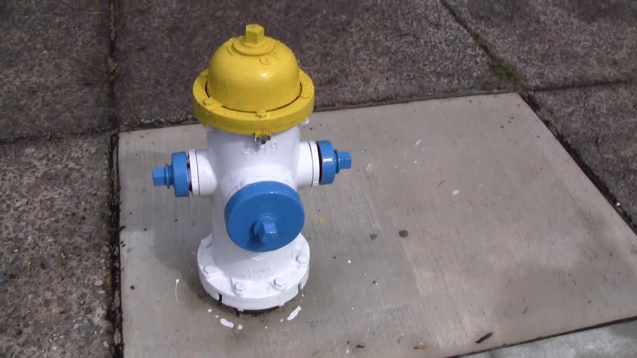 American Darling B-62-B 5 Dry Barrel Fire Hydrant - 2019 Model - YouTube