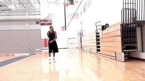 Dre Baldwin: Quick Catch-And-Spin on Pivot Foot Left Hand Hook Shot | Post Scoring Dwight Howard