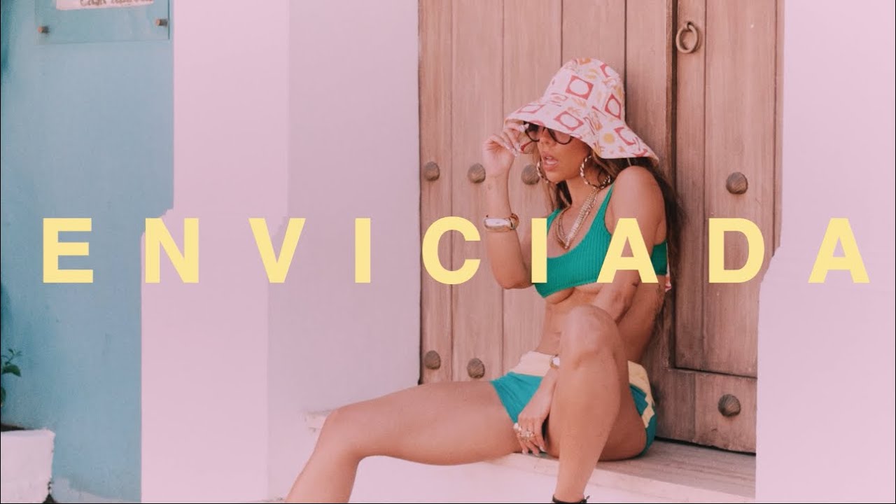 Watch Maabelle - ENVICIADA (visualizer) on YouTube Watch Maabelle - ENVICIADA (visualizer) on YouTube