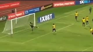 هدف رائع لإيمانويل تشابيولا لاعب منتخب زامبيا في شباك تنزانيا  #شان_المحليين