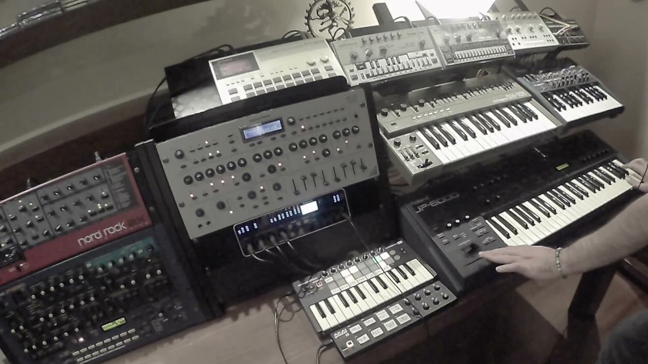 Mindsphere - Live Session | 016 | TB303-TR606-TR505-SH101-Bassline3-JP8000-KSRack-NordRack,Minibrute