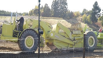 Vintage Detroit Powered Terex 82-80 Bulldozer pushing a Terex Scraper at Wheels at Wanaka 2023