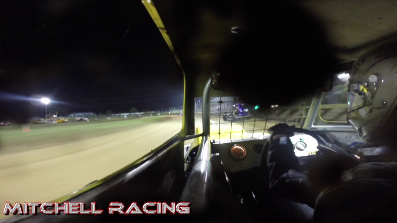 Mitchell Racing Mitchell Racing - 31a 21.4.18 Race 2 - YouTube