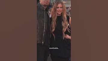 Thumbnail of #avrillavigne #chadkroeger #nickelback #rockstar #love #live #popstar #shorts #youtube