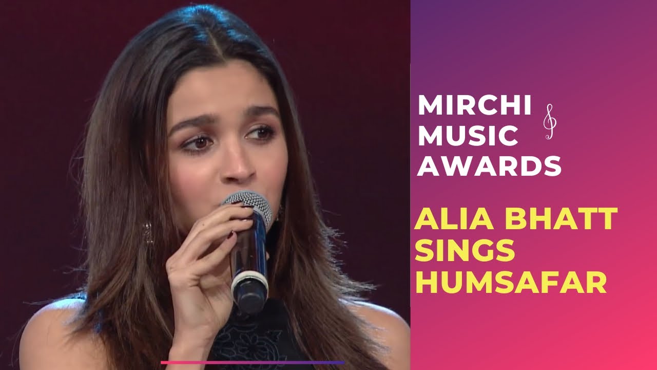 Alia croons Humsafar from Badrinath ki Dulhania at Royal Stag Mirchi Music Awards   RSMMA