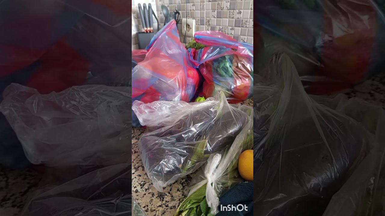 ربيتها بعد ماعرفت بلي تديلي حوايجي 🤣🤣🤣