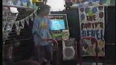 DDR Storm 2 FS - Swype - Groove 2001