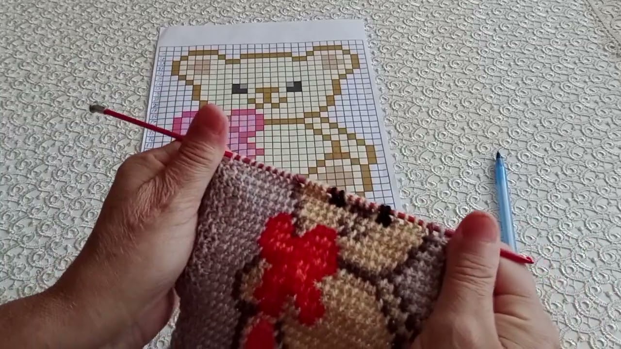 kolay tunus işi bebek yeleği ayıcıklı PART 2 easy tunisian baby vest with teddy bear PART 2