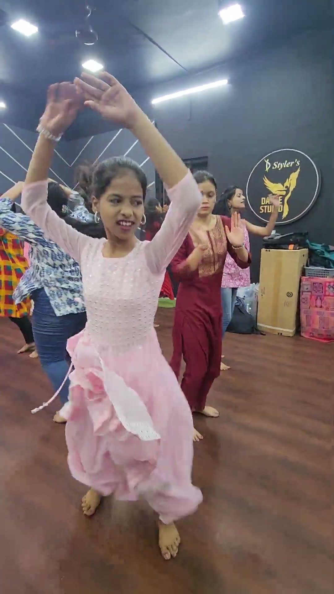 Dolida... #DStylersDanceStudio #Empowerment #BollywoodDance #CelebrateLife #Garbha #GarbhaDance