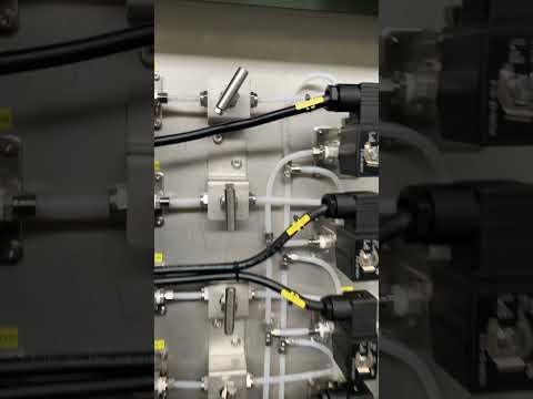 Comandos elétricos e
