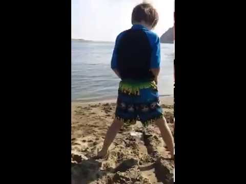 Beach peeing People Peeing