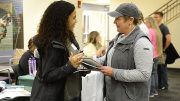New students take advantage of Wright Choice event