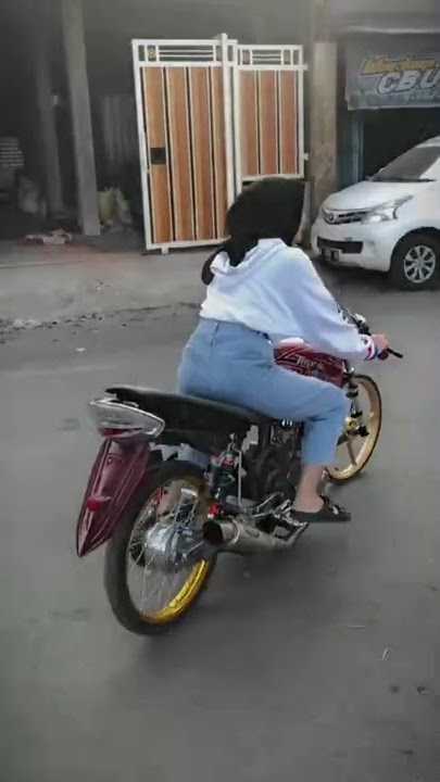 Nyore Bersama Adek'e Sam Ajril