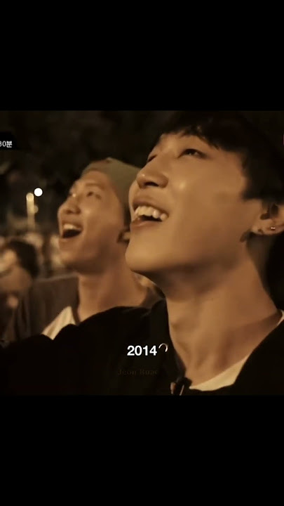 BTS watching others Fireworks 2014 VS 2023 🎆 HAPPY 10 years Bangtan 💜 #bts #10yrswithbts