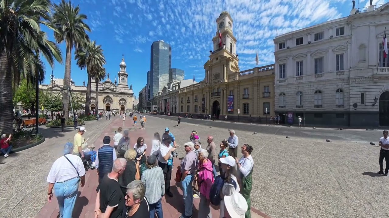 🎥 Plaza de Armas Santiago: il Fondatore e i Palazzi Storici attorno-World Tour 2024 Costa Deliziosa