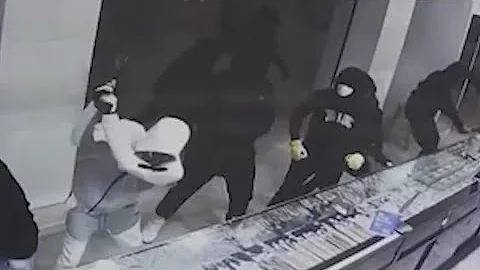 California funds programs to combat retail theft