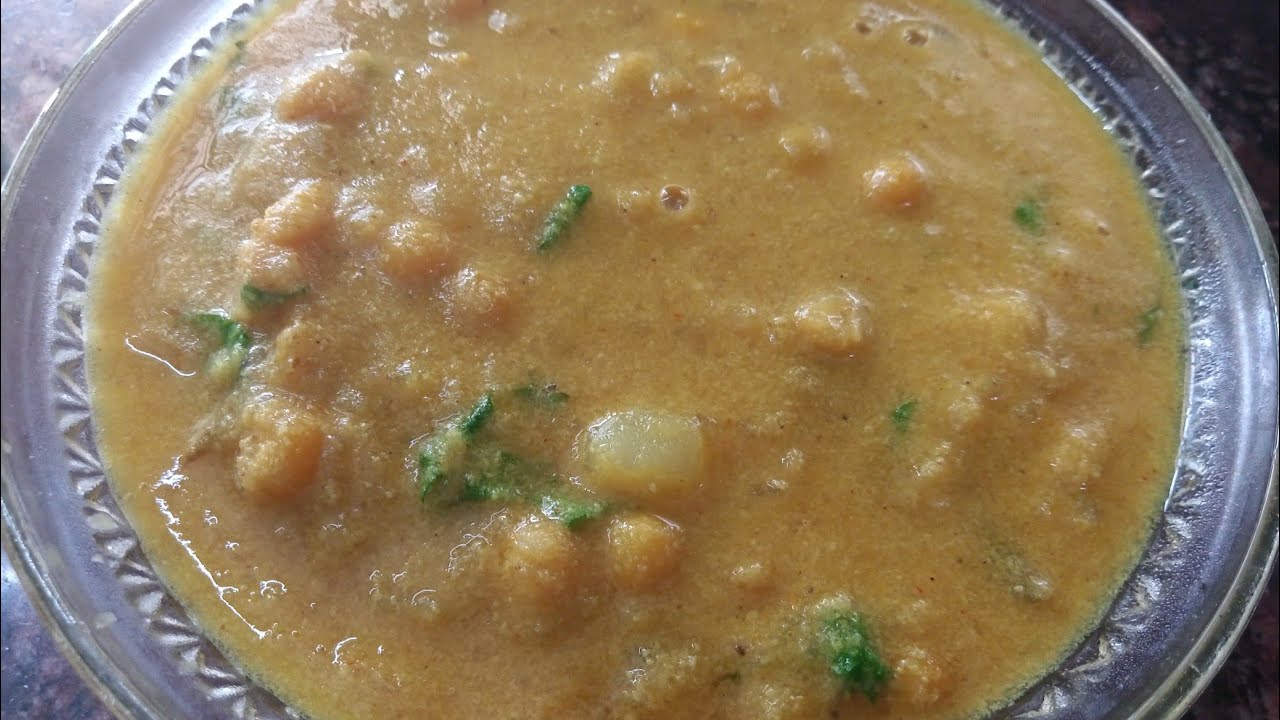 hotel style dry pattani kurumadry peas potato gravyபட்டாணி குருமா