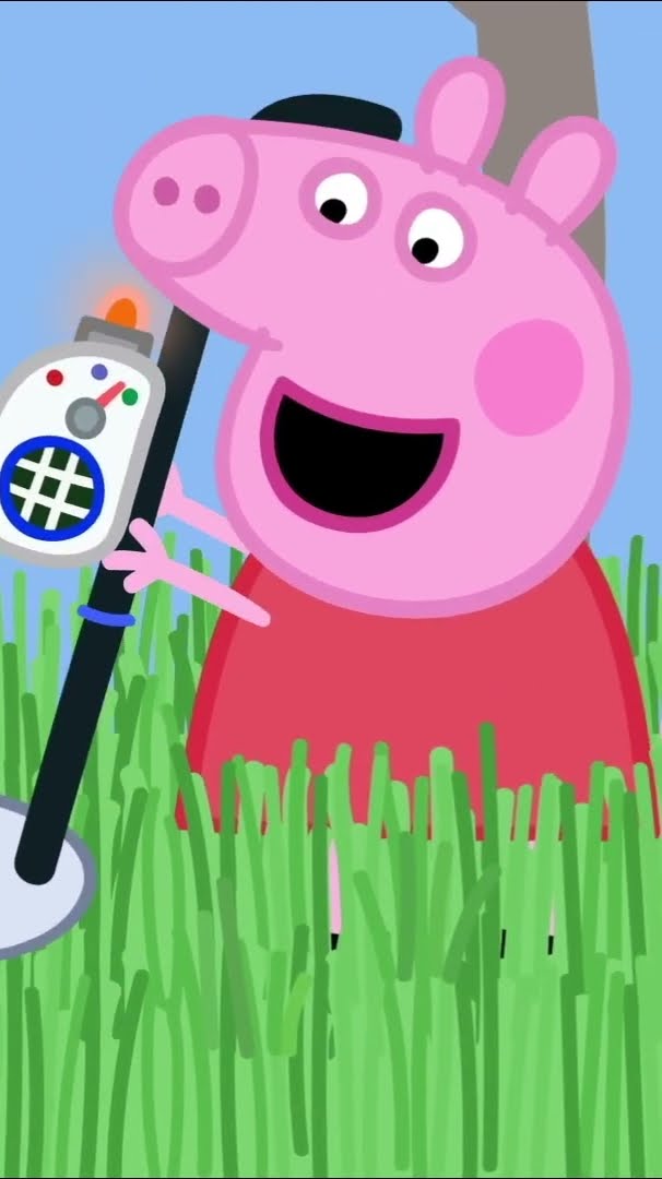 Peppa Uses a Metal Detector #PeppaPig #Shorts