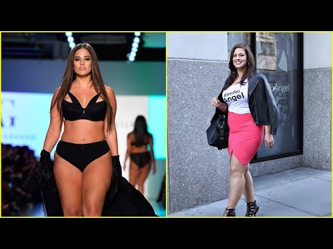 Video: Manekenka Plus-size Se Je Posula S Kamero In Pokazala Svoje Telo Po Porodu