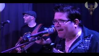 Video thumbnail of "The Veldman Brothers - Tell me Baby - Live at Bluesmoose radio 30-8 -2017"