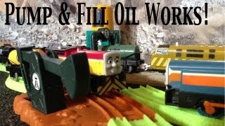 Thomas And Friends Trackmaster Village Pump & Fill Oil Works