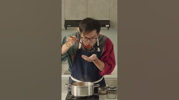 Bún cá hộp nhanh gọn lẹ xì xụp trong ngày mưa 🤤 #trending #fyp #xuhuong #vugiabao #nauancungtiktok