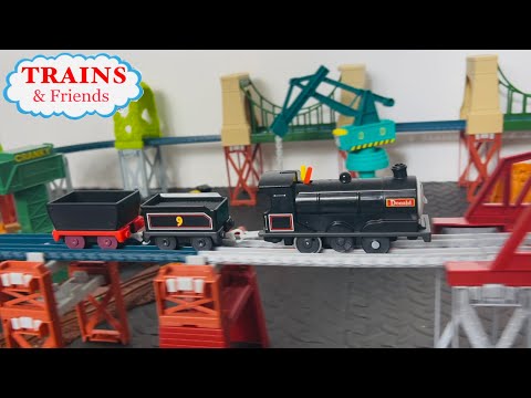 Thomas & Friends Trains in the Trackmaster Tracks!