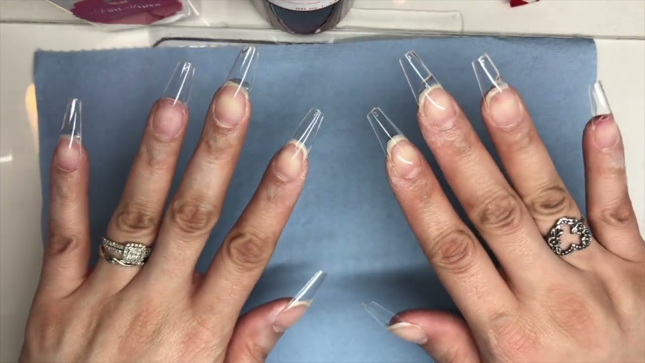 Trying the Beetles Nail Tips & Glue Set 