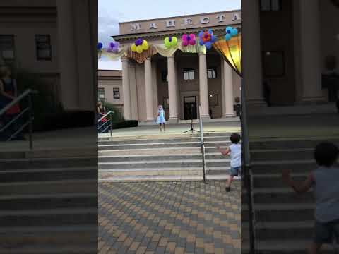 Песня я модница