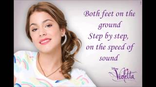 Video thumbnail of "Violetta-In my own world"